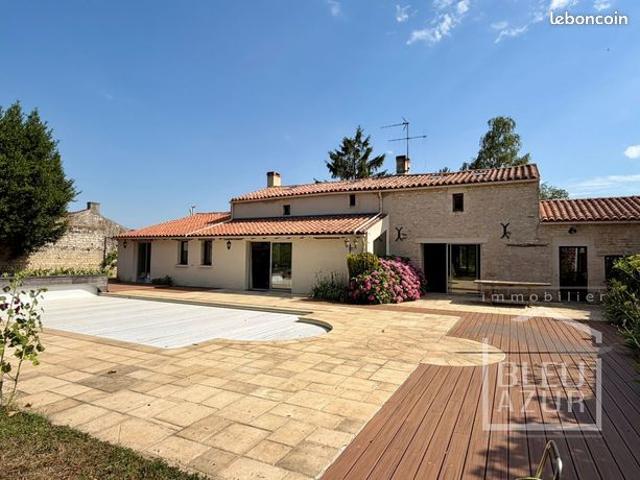 Maison vente à Fontenay-le-Comte, Sainte-gemme-la-plaine