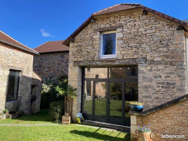 Maison vente à Nontron, Nouvelle-Aquitaine