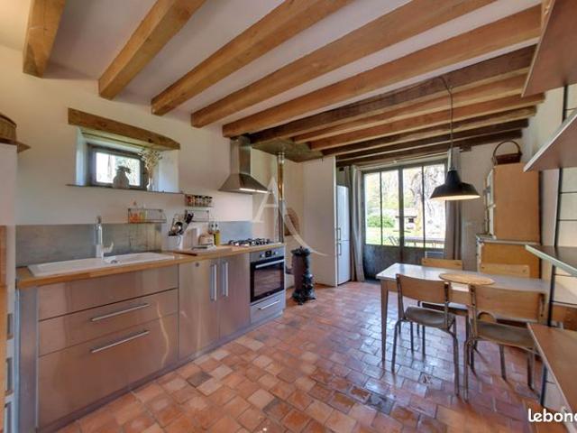 Maison vente à Auxerre, Sougères-en-puisaye