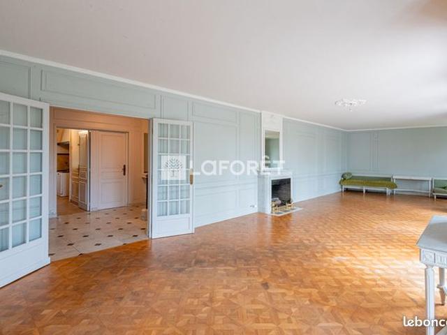 Maison vente à Versailles, La Celle-saint-cloud