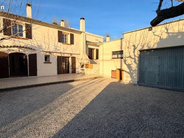 Maison vente à Apt, Taillades