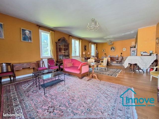 Maison vente à Versailles
