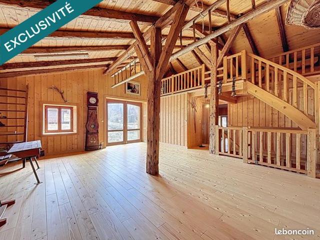 Maison vente à Saint-Claude, Lajoux