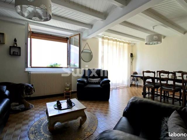 Maison vente à Saint-Claude, Vulvoz