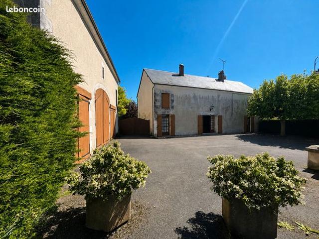 Maison vente à Bourges, Montigny