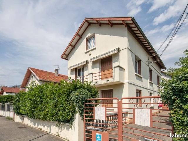Maison vente à Grenoble