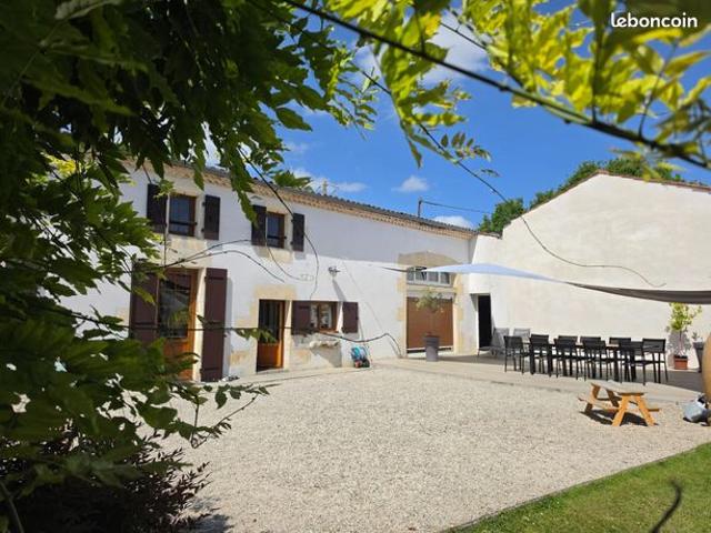 Maison vente à Saint-Jean-d'Angély, Asnières-la-giraud
