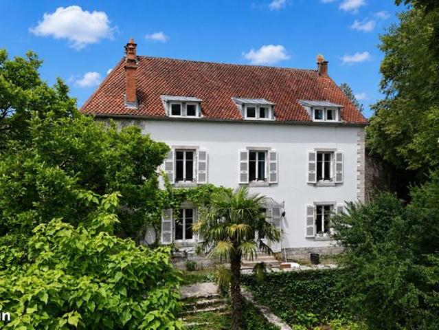 Maison vente à Besançon, Saint-vit