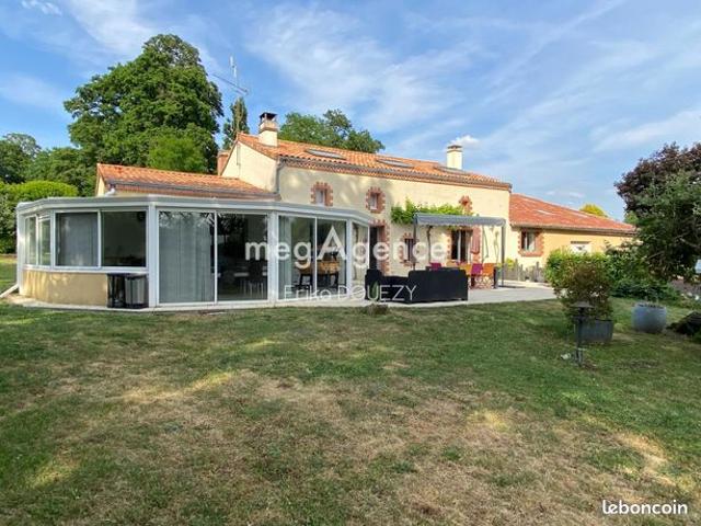Maison vente à Cholet, Yzernay