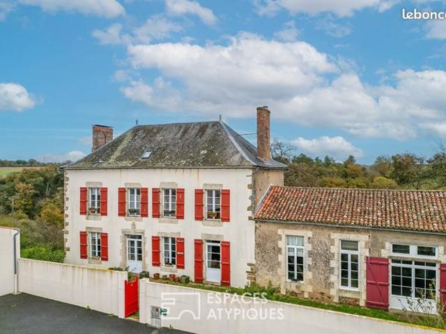 Maison vente à Fontenay-le-Comte, Château-guibert