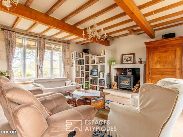 Maison vente à Fontenay-le-Comte, Château-guibert