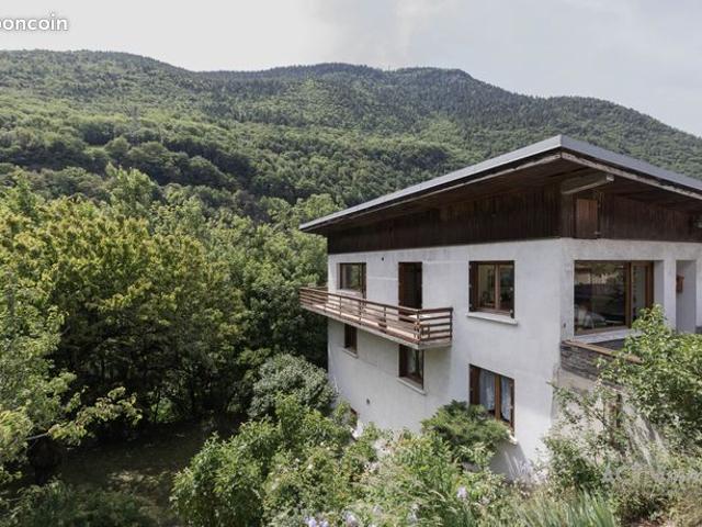Maison vente à Albertville, Auvergne-Rhône-Alpes