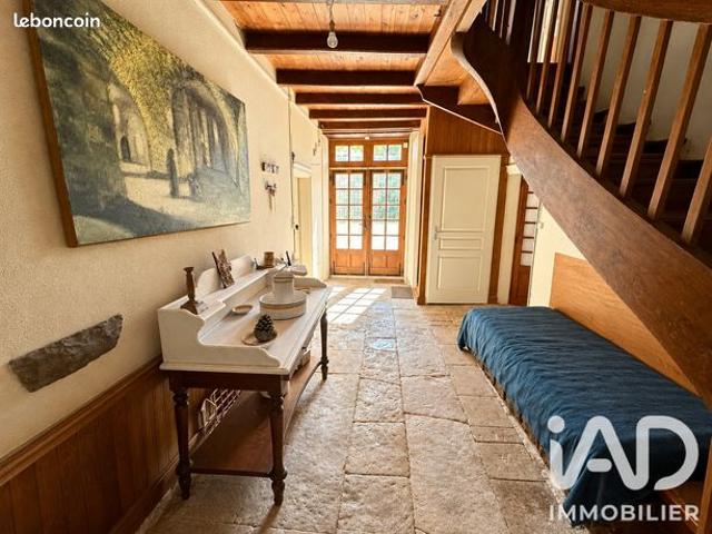 Maison vente à Saint-Jean-d'Angély, Villiers-couture
