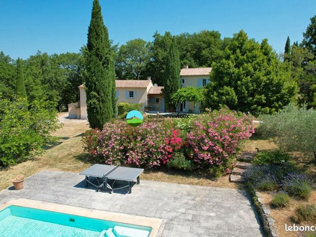 Maison vente à Carpentras, Le Barroux