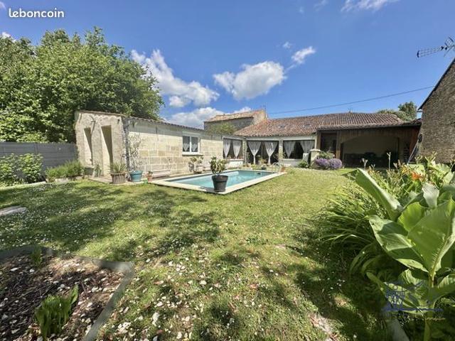 Maison vente à Floirac, Charente-Maritime