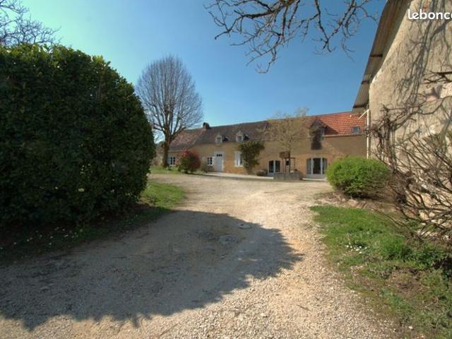 Maison vente à Sarlat-la-Canéda, Saint-geniès