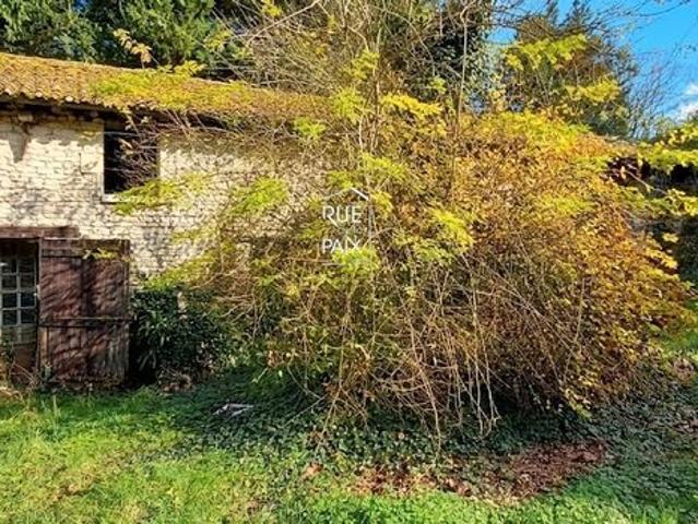 Maison vente à Confolens, Saint-christophe