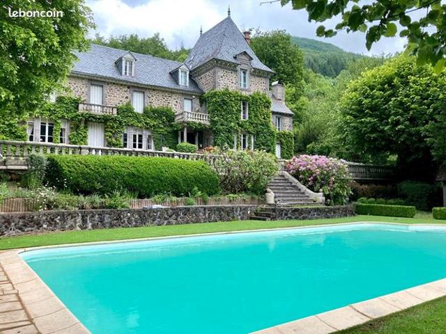 Maison vente à Mauriac, Anglards-de-salers