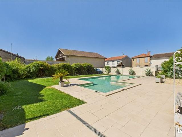 Maison vente à Mirande, Barcelonne-du-gers