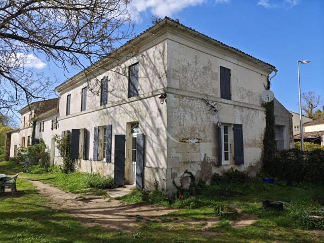 Maison vente à Saintes, Grézac