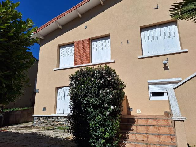 Maison vente à Tournon-sur-Rhône, Lamastre