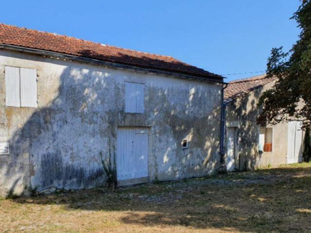 Maison vente à Saintes, Epargnes