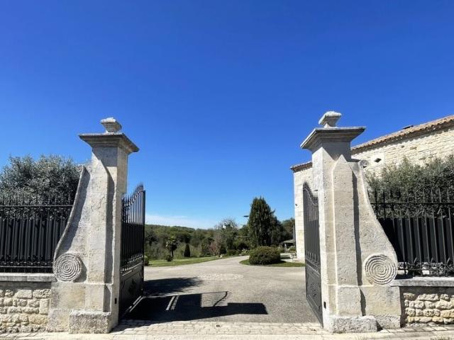 Maison vente à Angoulême, Aignes-et-puypéroux