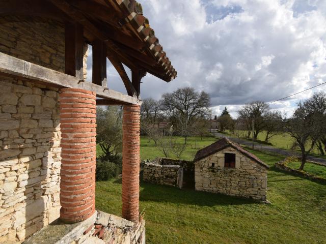Maison vente à Cahors, Vers