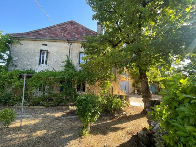 Maison vente à Périgueux, Bourg-des-maisons
