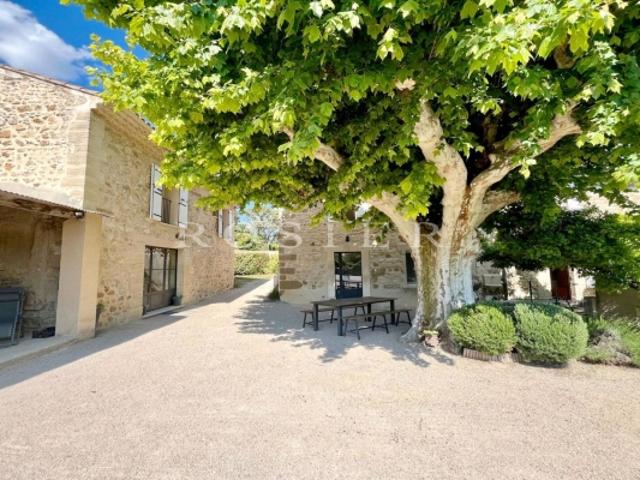 Maison vente à Carpentras, Beaumes-de-venise