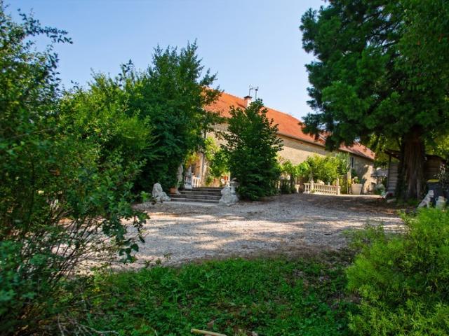 Maison vente à Vesoul, Confracourt