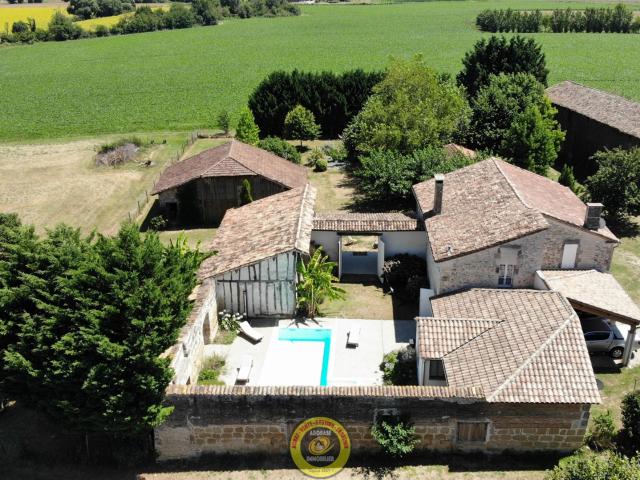 Maison vente à Fauillet, Carré