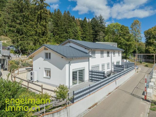 Mehrfamilienhaus kaufen in Tramelan, Bern