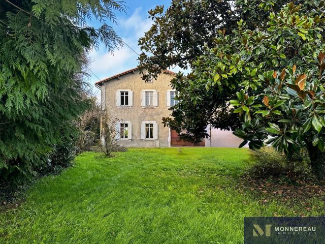 Maison vente à Cognac, Saint-bonnet
