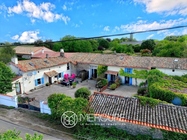 Maison vente à Niort, Messé