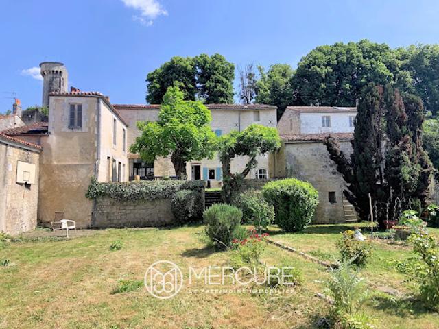 Maison vente à France métropolitaine, Saintes