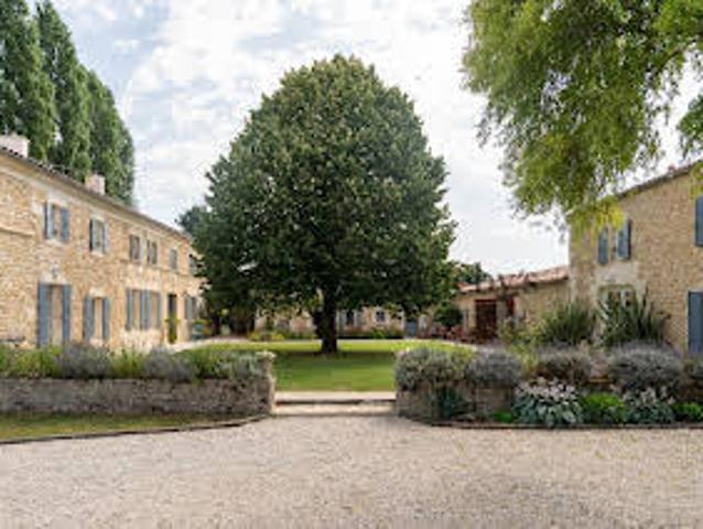 Maison vente à La Gripperie-saint-symphorien