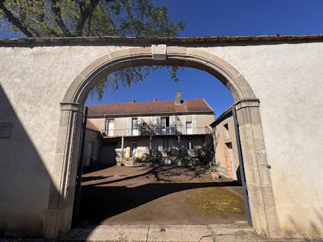 Maison vente à Beaune, Gevrey-chambertin