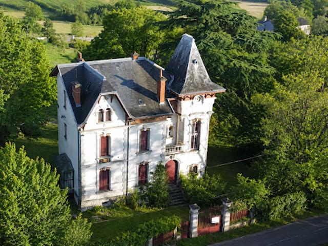 Maison vente à Mâcon, Tournus