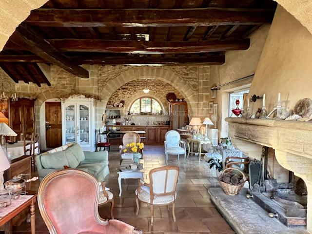 Maison vente à Nîmes, Aigaliers