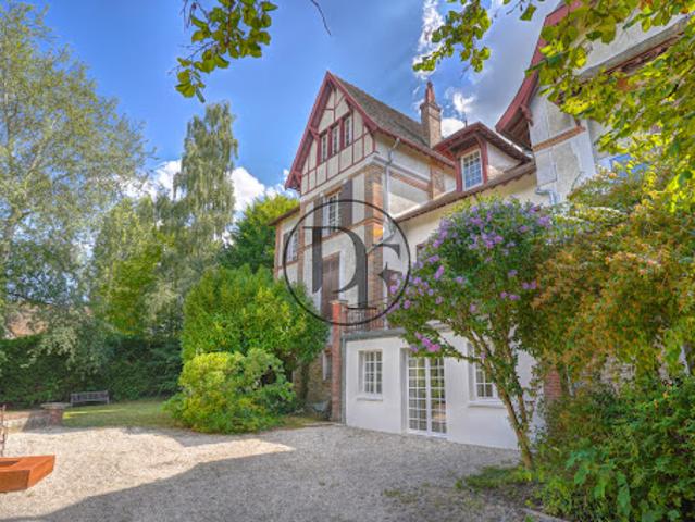 Maison vente à Fontainebleau, Bois-le-roi