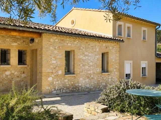 Maison vente à Saint-Hippolyte-de-Montaigu, Gard