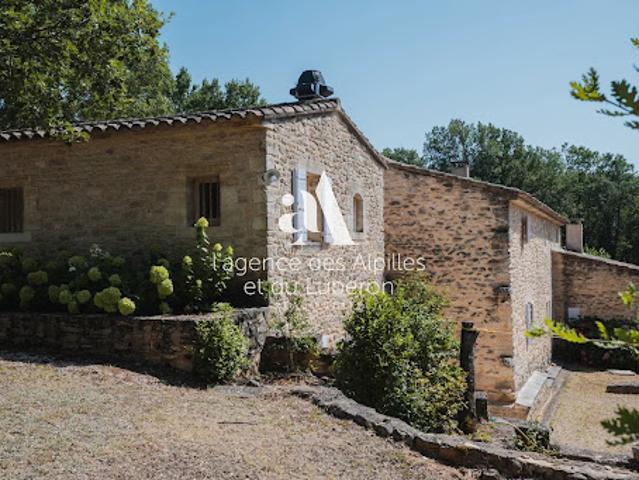 Maison vente à Apt, Lacoste