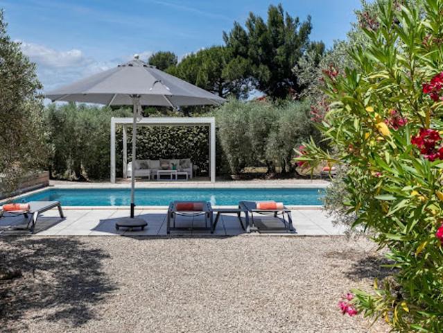 Maison vente à Arles, Mouriès