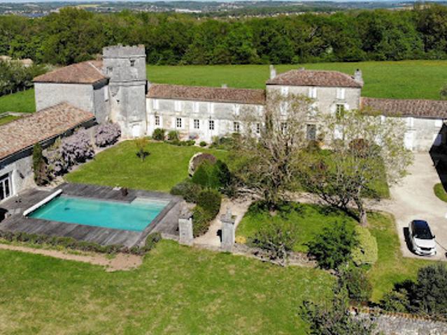 Maison vente à Angoulême, Aignes-et-puypéroux