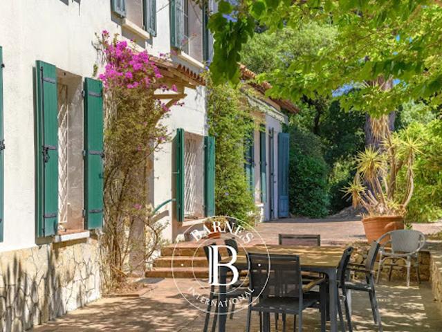 Maison vente à Castellane, La Garde
