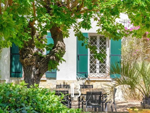 Maison vente à Castellane, La Garde