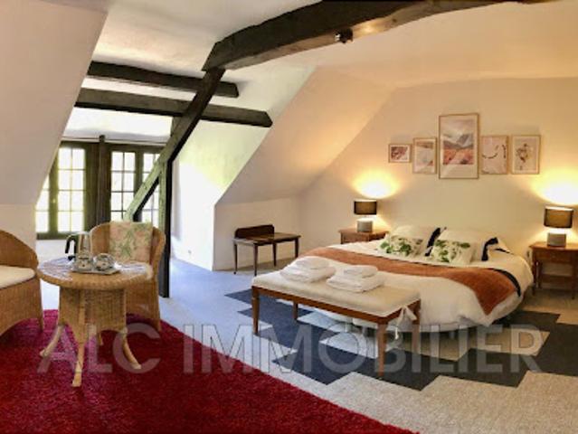 Maison vente à Alençon, Essay