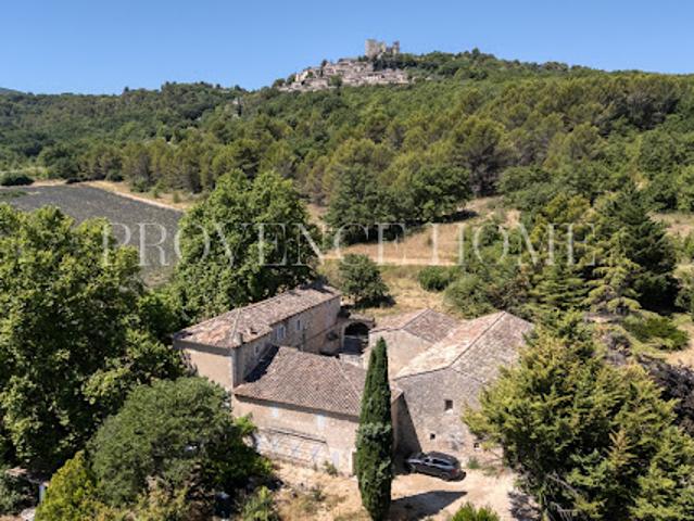 Maison vente à Apt, Lacoste