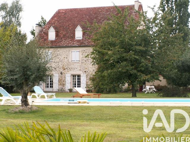 Maison vente à France métropolitaine, Carrère